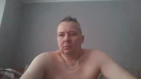 Snapshot of daniel0028 chatting on 01-12-25, 12:23 dan online show from 01-12-25, 12:23