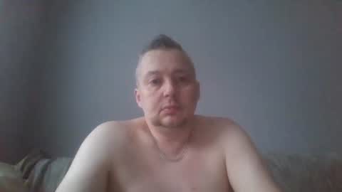 Snapshot of daniel0028 chatting on 02-14-25, 12:03 dan online show from 02-14-25, 12:03
