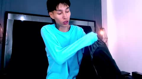 Daniel Delux  online show from 11-21-25, 11:53