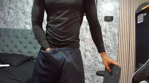 Snapshot of daniel_leconte chatting on 10-29-25, 06:04 daniel_leconte online show from 10-29-25, 06:04