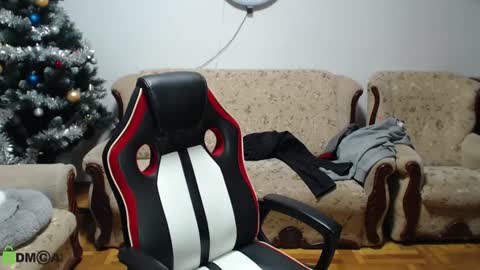 Snapshot of daniel_padalecki chatting on 01-20-25, 07:04 Daniel online show from 01-20-25, 07:04