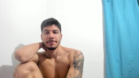 Snapshot of daniel_sexy77 chatting on 08-04-26, 04:37 Daniel sexy77 online show from 08-04-26, 04:37