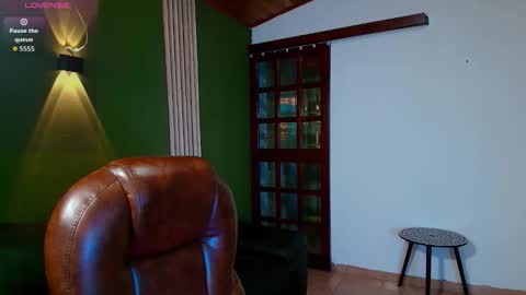 danielamonroe online show from 11-14-25, 01:54