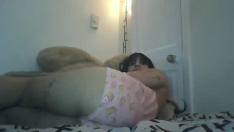 Snapshot of danielatrans662135 chatting on 02-09-25, 12:39 DANIELA online show from 02-09-25, 12:39