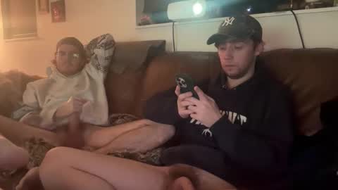 Snapshot of danielbishopxxx chatting on 01-10-26, 04:25 Daniel Bishop Mason online show from 01-10-26, 04:25