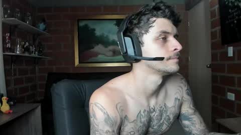 Daniele Bunny online show from 10-26-25, 05:19