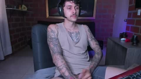 Daniele Bunny online show from 11-24-25, 05:45