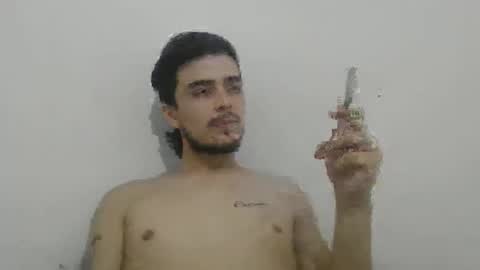 Snapshot of danielhot17 chatting on 12-31-24, 01:26 DANIEL online show from 12-31-24, 01:26