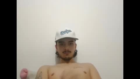 Snapshot of danielhot17 chatting on 01-19-25, 06:09 DANIEL online show from 01-19-25, 06:09