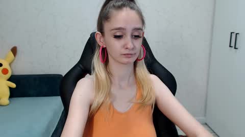 Daniella Martin online show from 02-16-25, 04:09