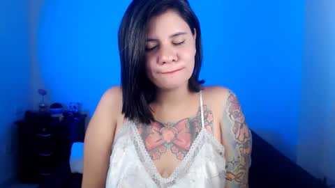 Snapshot of daniellerain chatting on 01-10-25, 04:12 daniellerain online show from 01-10-25, 04:12