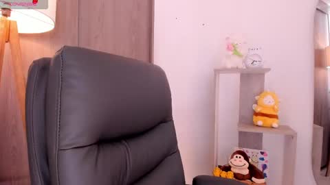 Danielle Rose online show from 10-04-25, 09:46