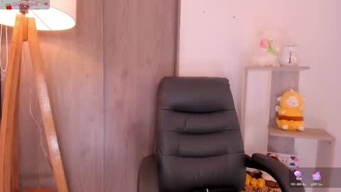 Danielle Rose online show from 11-08-25, 11:03