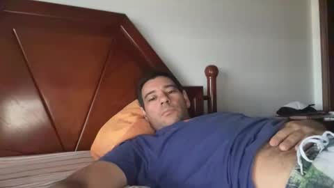 danieltalho23 online show from 09-15-25, 11:43