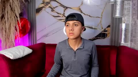 Daniel online show from 10-28-25, 12:19