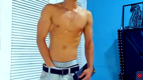 Snapshot of danii_scot chatting on 01-03-25, 03:49 Dani online show from 01-03-25, 03:49