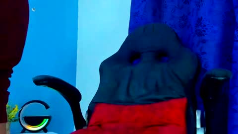 Snapshot of danii_scot chatting on 01-07-25, 03:57 Dani online show from 01-07-25, 03:57