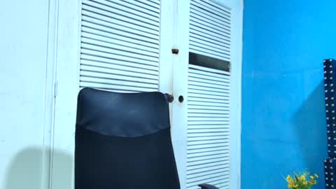 Snapshot of danii_scot chatting on 01-25-25, 04:34 Dani online show from 01-25-25, 04:34