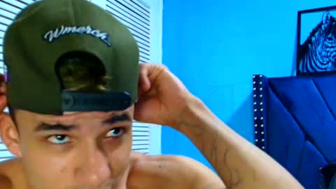Snapshot of danii_scot chatting on 03-11-25, 10:18 Dani online show from 03-11-25, 10:18