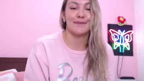 K A R O L online show from 12-15-24, 01:46