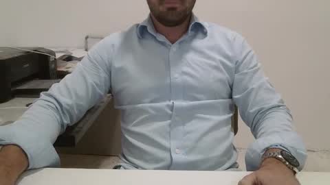 Dani Oli online show from 10-31-25, 12:55