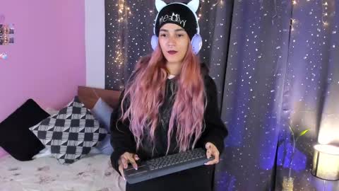 Dannacastle online show from 02-23-25, 05:01