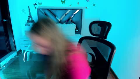 Danna martinezz online show from 12-04-24, 03:21