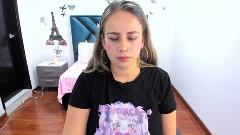 Danna martinezz online show from 01-09-25, 03:26