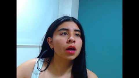 Snapshot of danna_rouses_ chatting on 10-30-25, 01:18 dannarouses online show from 10-30-25, 01:18