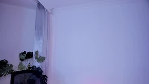 Snapshot of danna_stewart chatting on 03-02-25, 01:36 Paulina online show from 03-02-25, 01:36