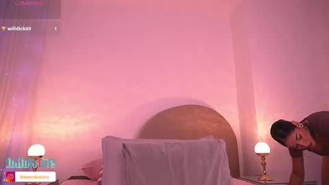 Danna Berlin  online show from 11-25-25, 07:25