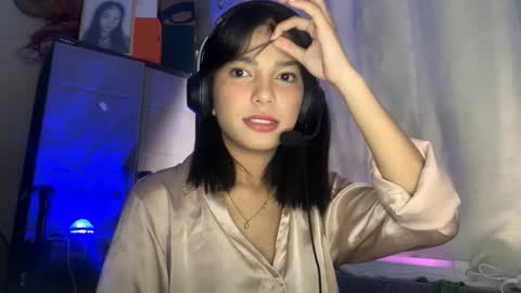 Snapshot of dannachalow chatting on 02-12-26, 07:36 Kerry online show from 02-12-26, 07:36