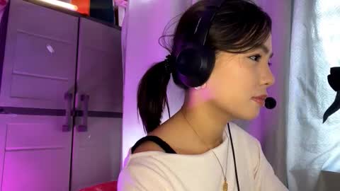 Snapshot of dannachalow chatting on 02-24-26, 05:49 Kerry online show from 02-24-26, 05:49