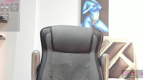 Danna online show from 12-14-24, 02:56