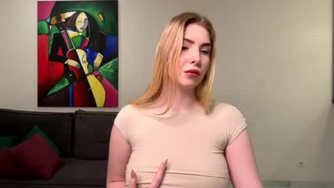 dannamissss online show from 12-10-24, 10:26