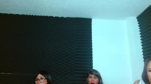 Snapshot of dannamomcerrat chatting on 01-13-25, 03:45 dannamomcerrat online show from 01-13-25, 03:45