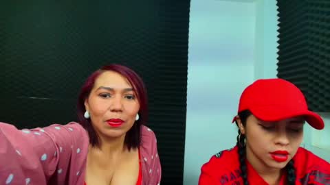 Snapshot of dannamomcerrat chatting on 01-20-25, 03:04 dannamomcerrat online show from 01-20-25, 03:04