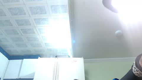 dannamomcerrat online show from 11-30-25, 01:31