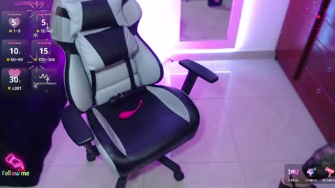 danna online show from 12-31-24, 02:47