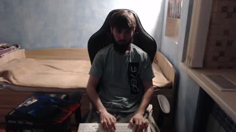 Snapshot of danny634 chatting on 12-09-24, 12:23 Danny online show from 12-09-24, 12:23