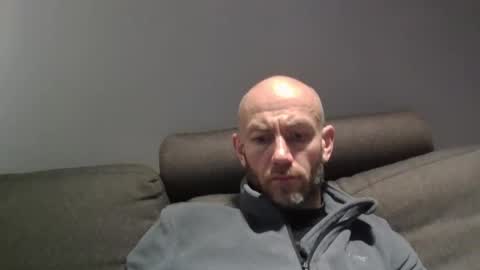 Snapshot of danny81boy chatting on 01-01-25, 02:42 danny81boy online show from 01-01-25, 02:42