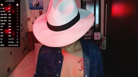 phantom555 online show from 12-15-25, 08:35