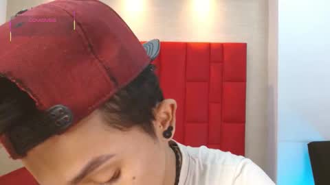 Danny online show from 11-12-25, 01:22