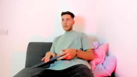 danny_and_lara online show from 10-26-25, 07:53