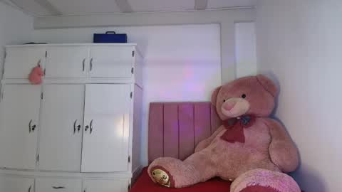 danny_cam1423 online show from 02-26-25, 12:25