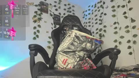 danny_phantom_09 online show from 01-24-25, 02:18