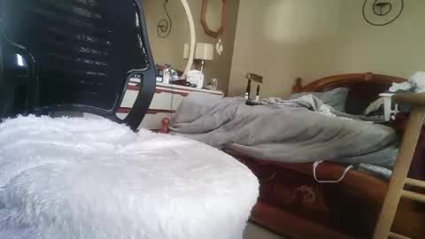 Danielle online show from 02-01-25, 08:05