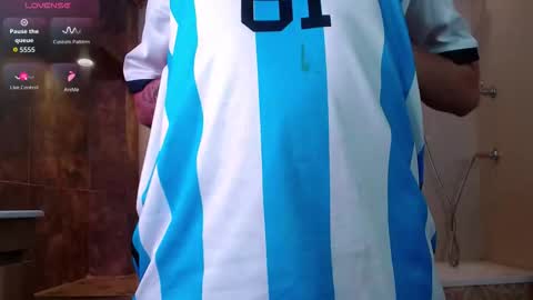 Snapshot of dante_bieber chatting on 10-24-25, 01:13 dante online show from 10-24-25, 01:13