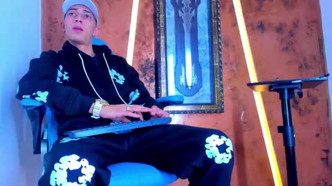 dante_brown1 online show from 12-16-25, 11:15