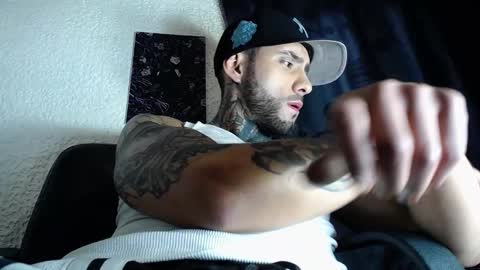 dante_d_angelo_ online show from 10-18-25, 04:37